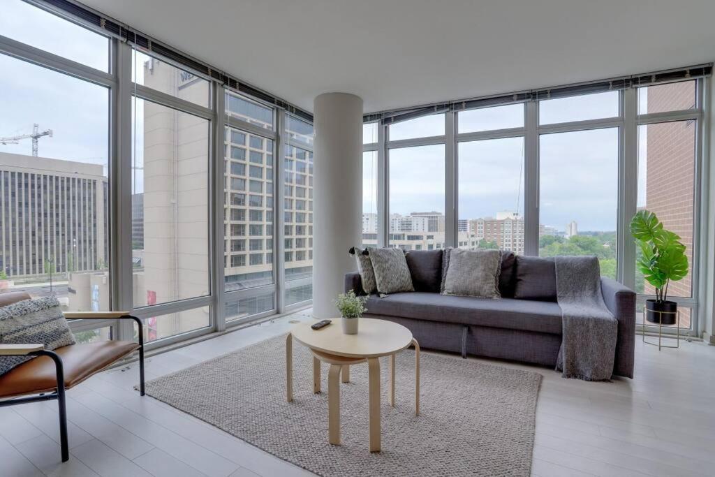 Wonderful 2Br Apartment At Crystal City Arlington Zewnętrze zdjęcie