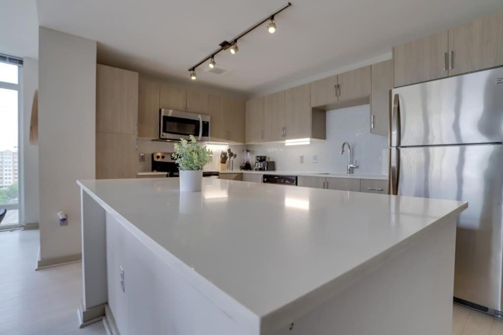 Wonderful 2Br Apartment At Crystal City Arlington Zewnętrze zdjęcie